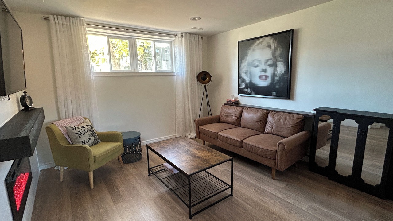 Photo of Livingroom in Cedarbrae