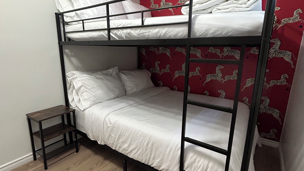 Photo of Bedroom in Cedarbrae
