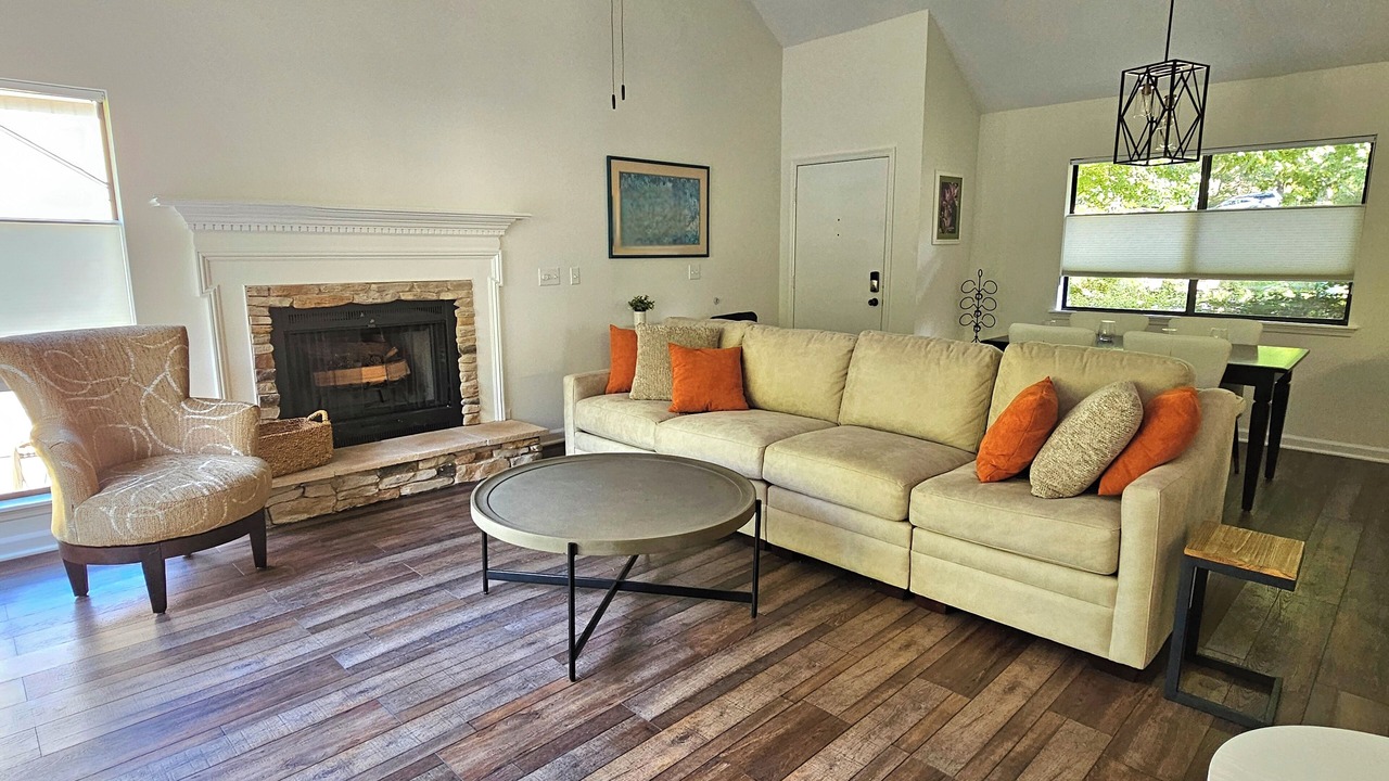 Photo of Livingroom in Salem