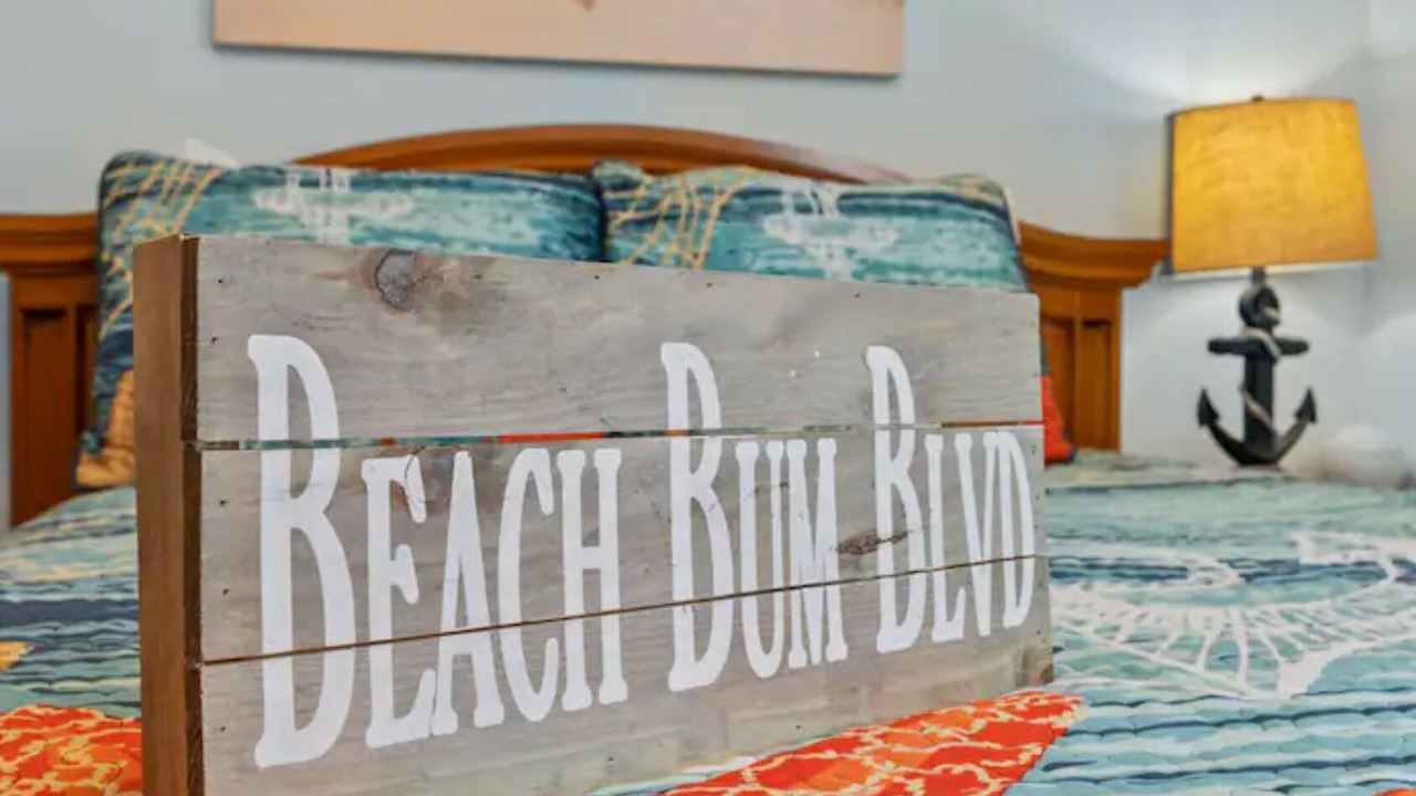 Photo of Bedroom in Crescent Beach