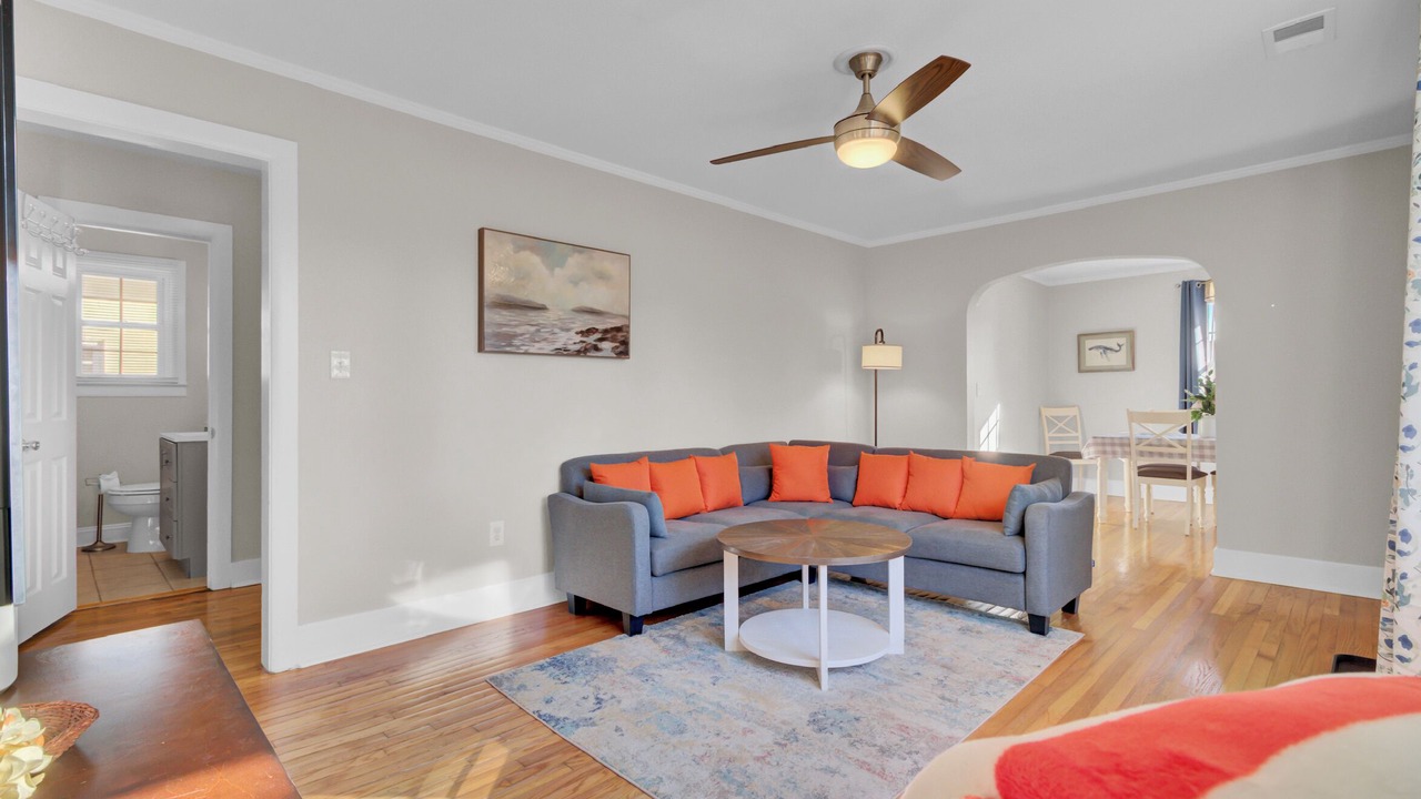 Photo of Livingroom in North Charleston