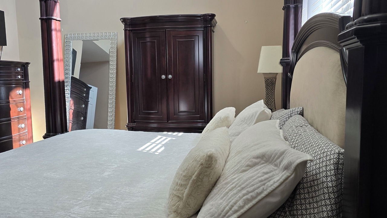 Photo of Bedroom in Evans
