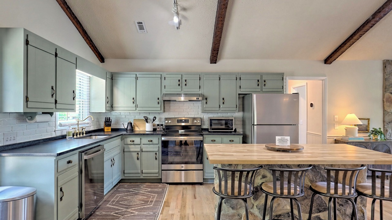 Photo of Kitchen in Sky Valley