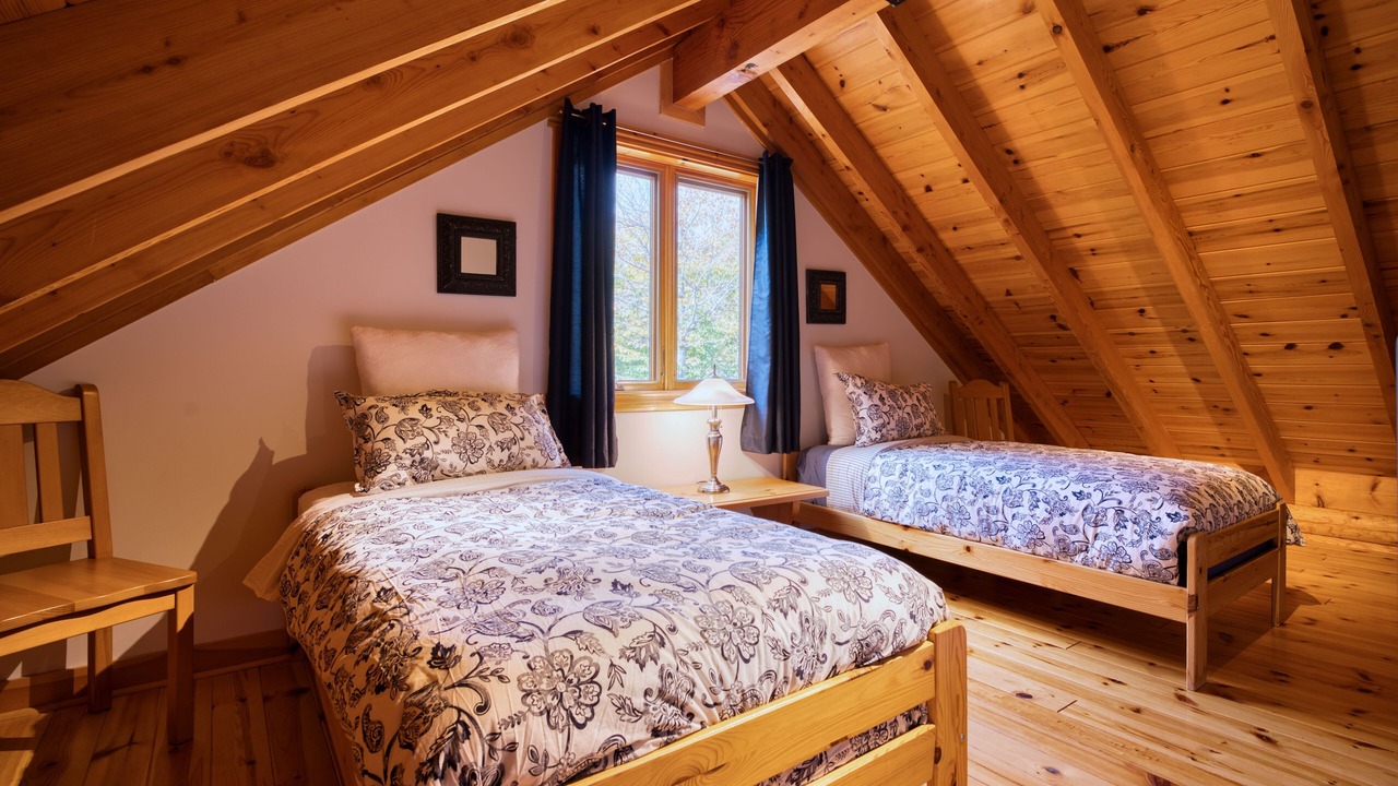 Photo of Bedroom in Lakeview