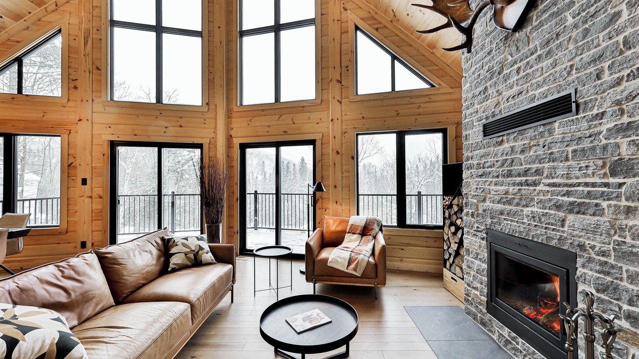 Photo of Livingroom in Saint-Faustin-Lac-Carre