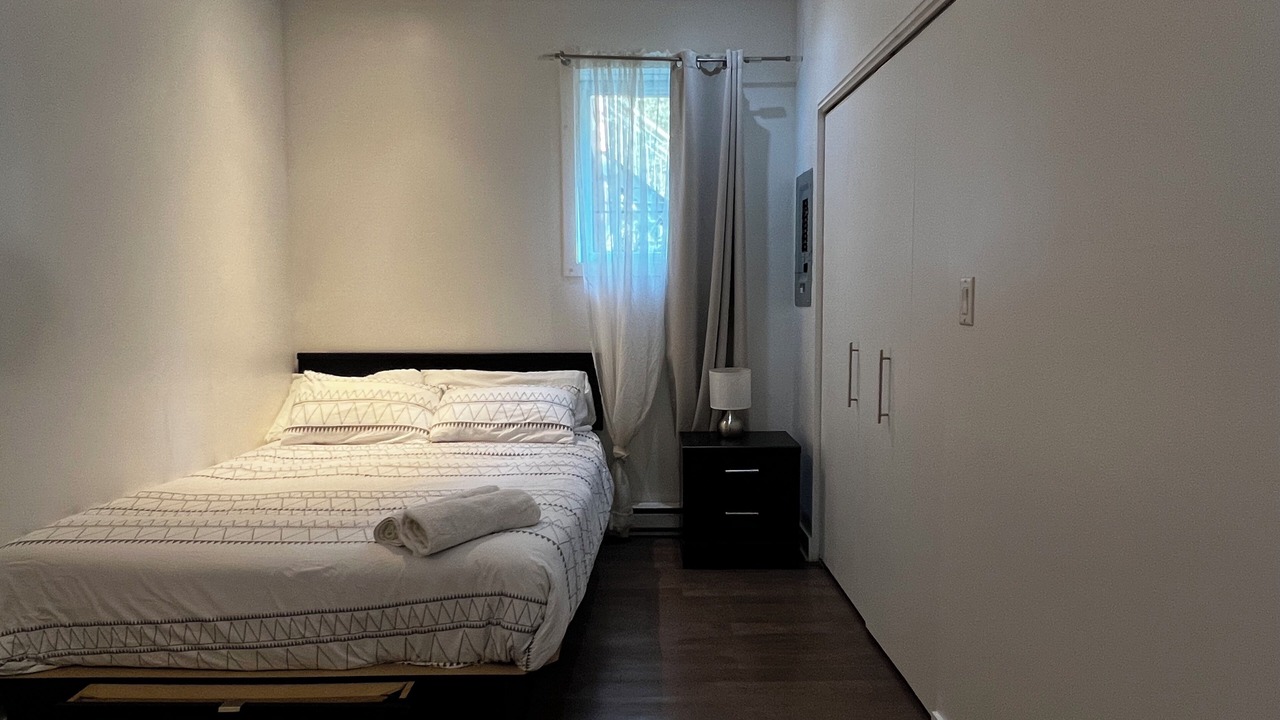Photo of Bedroom in De Lorimier