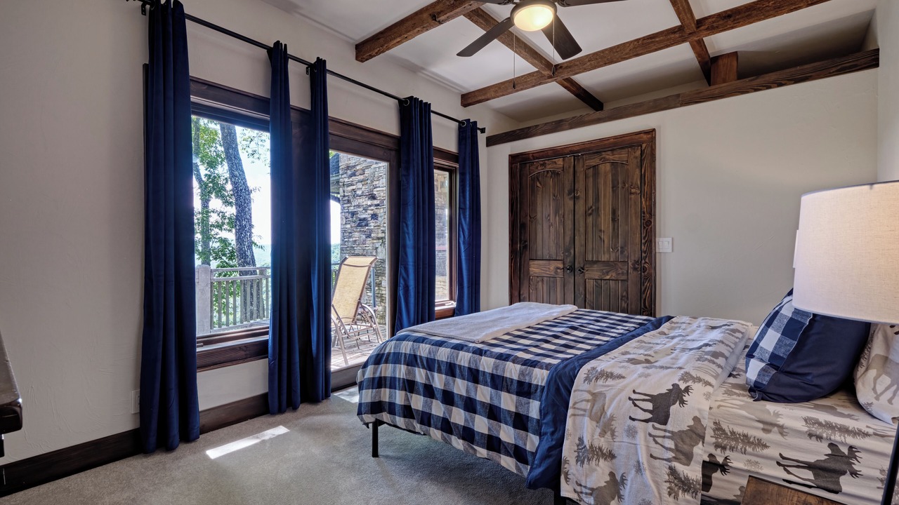 Photo of Bedroom in Cullowhee