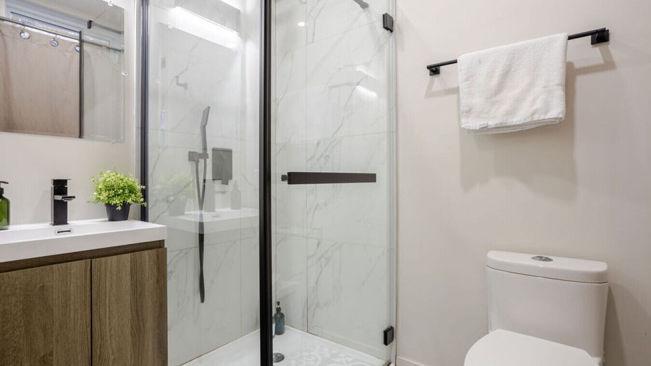 Photo of Bathroom in Plateau Mont Royal