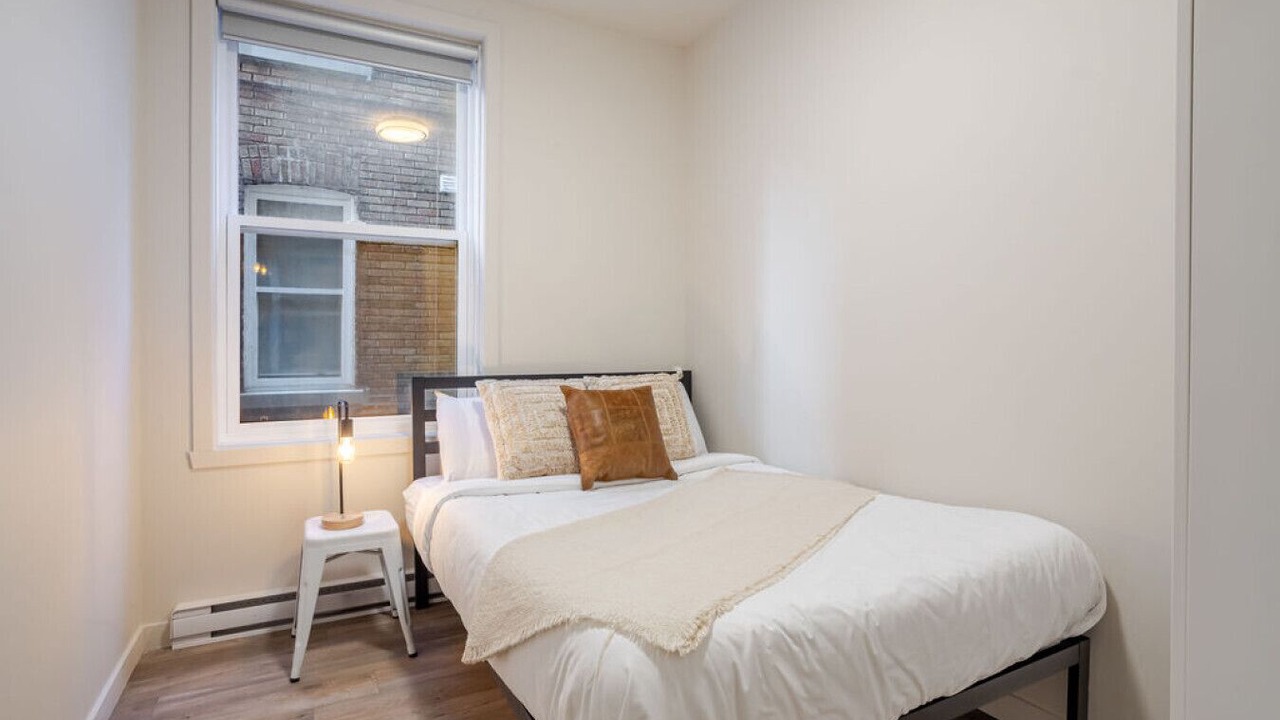 Photo of Bedroom in Plateau Mont Royal