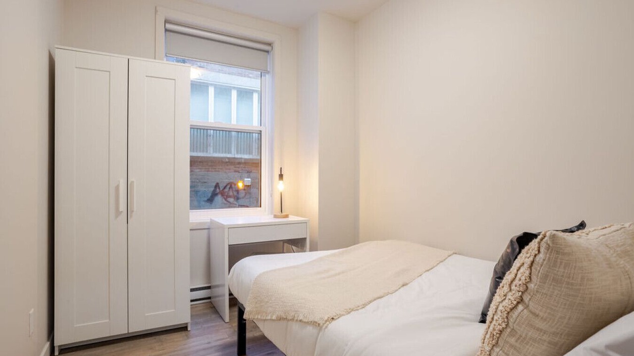 Photo of Bedroom in Plateau Mont Royal