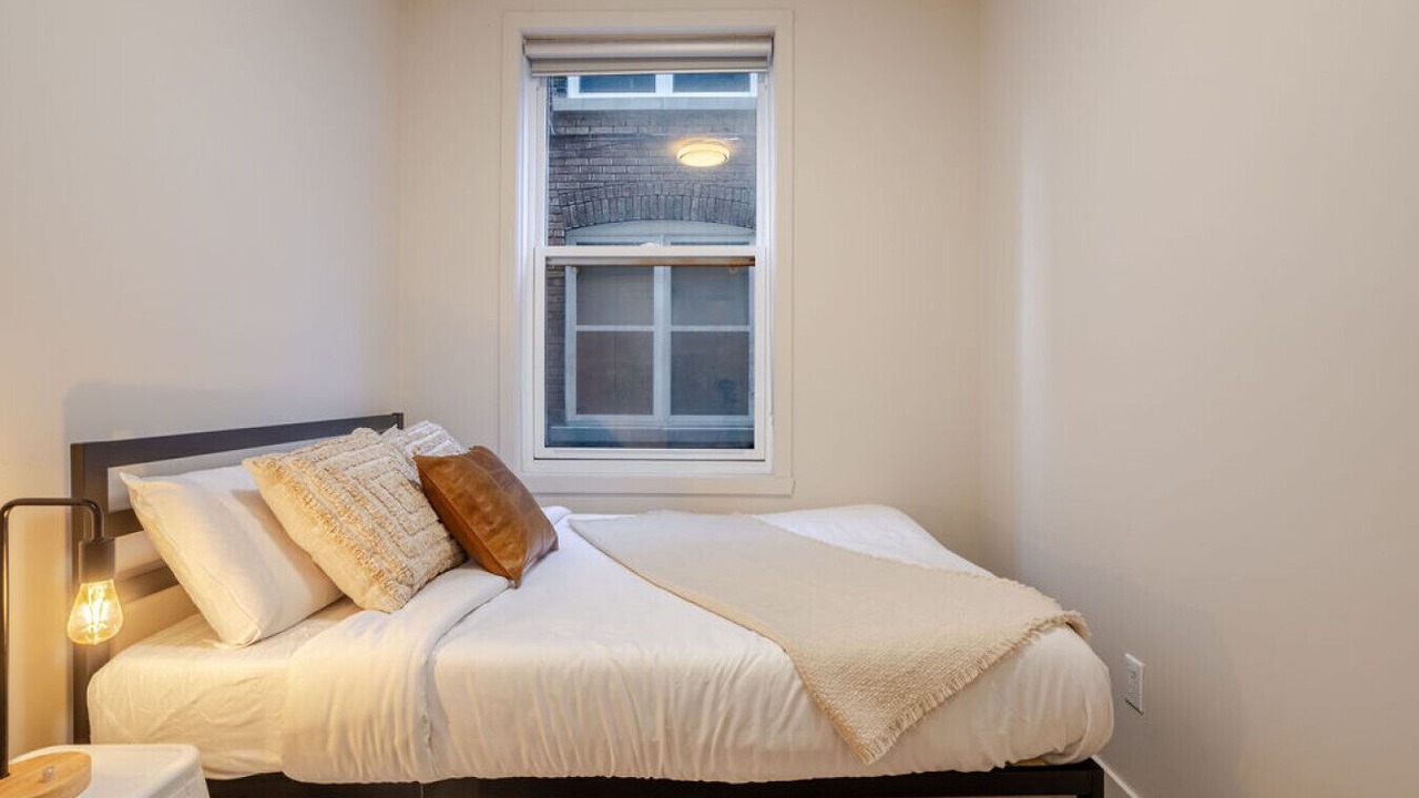 Photo of Bedroom in Plateau Mont Royal
