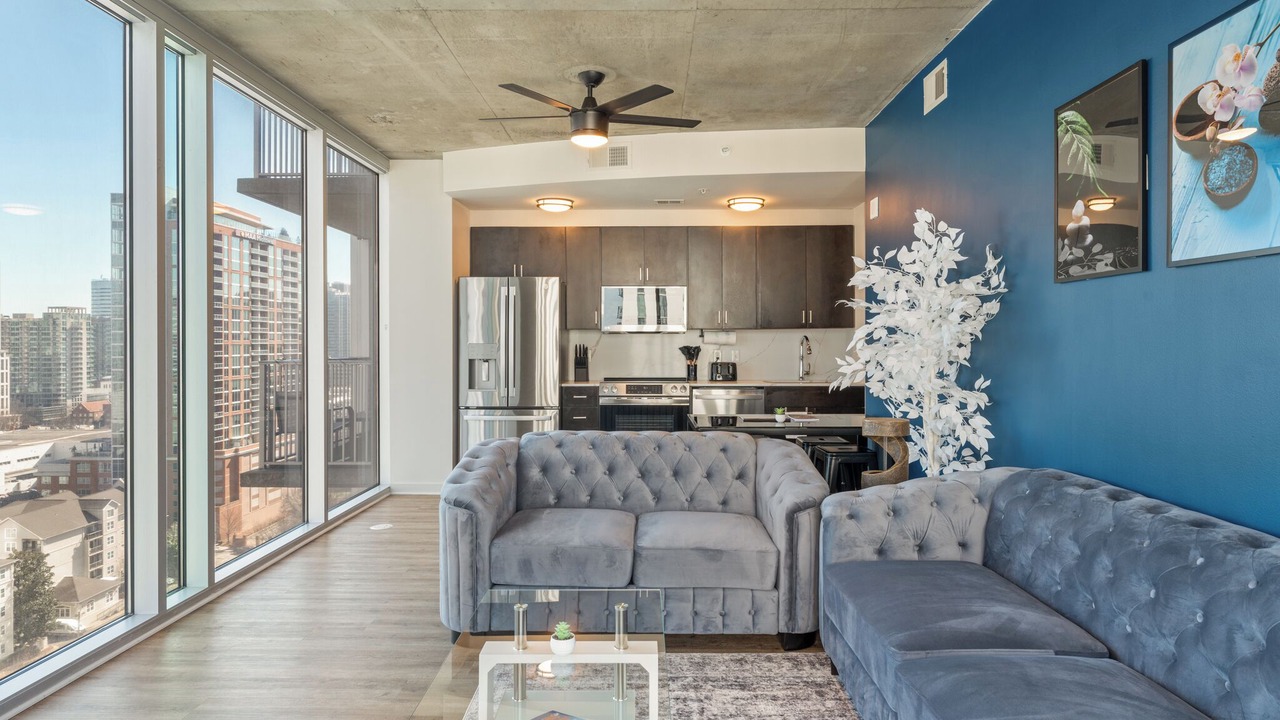Photo of Livingroom in Midtown