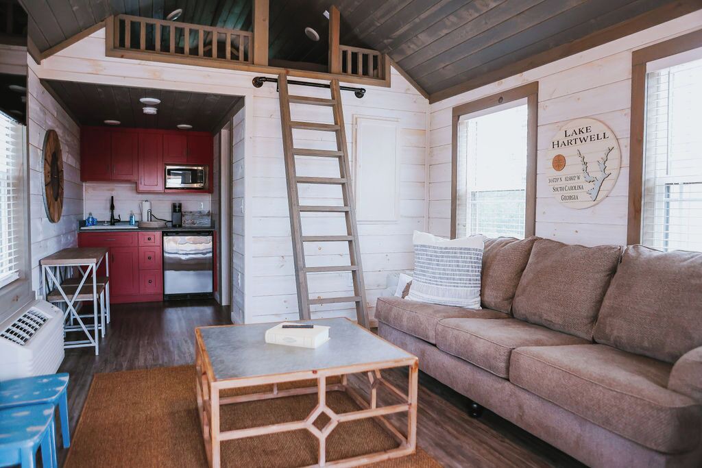 Photo of Livingroom in Dewy Rose