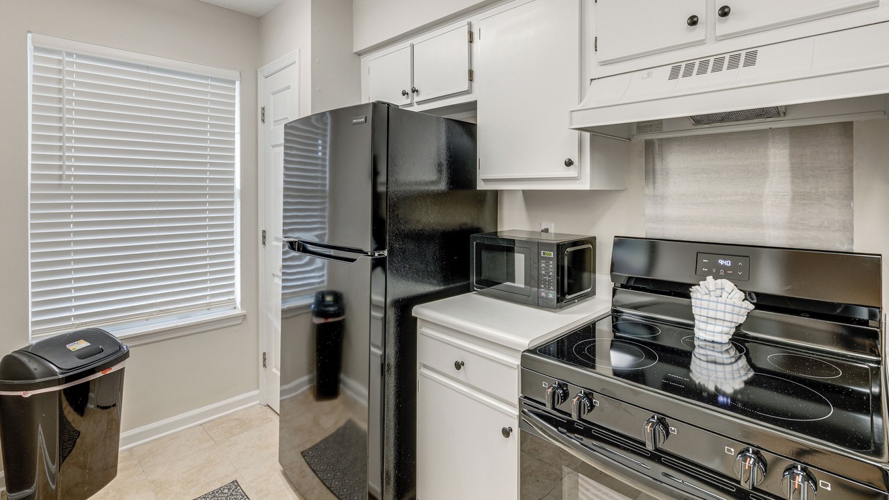 Photo of Kitchen in Waterford Plantation