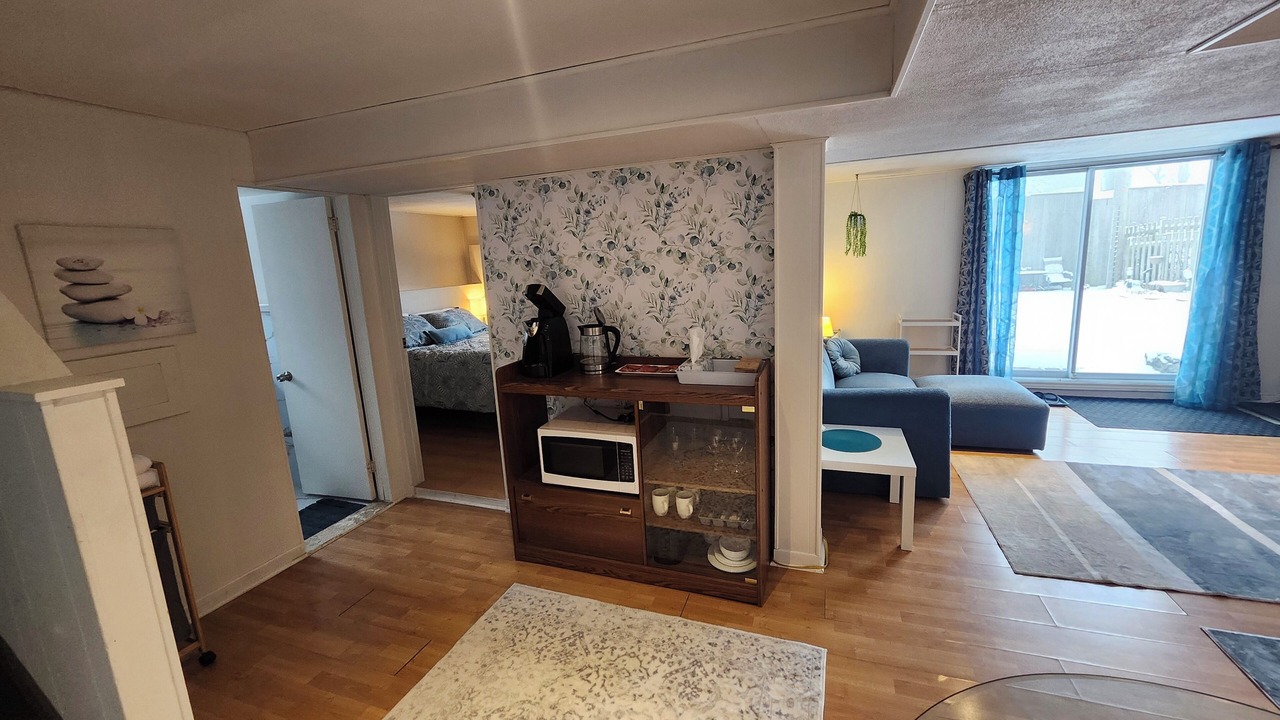 Photo of Livingroom in Dollard-des-Ormeaux