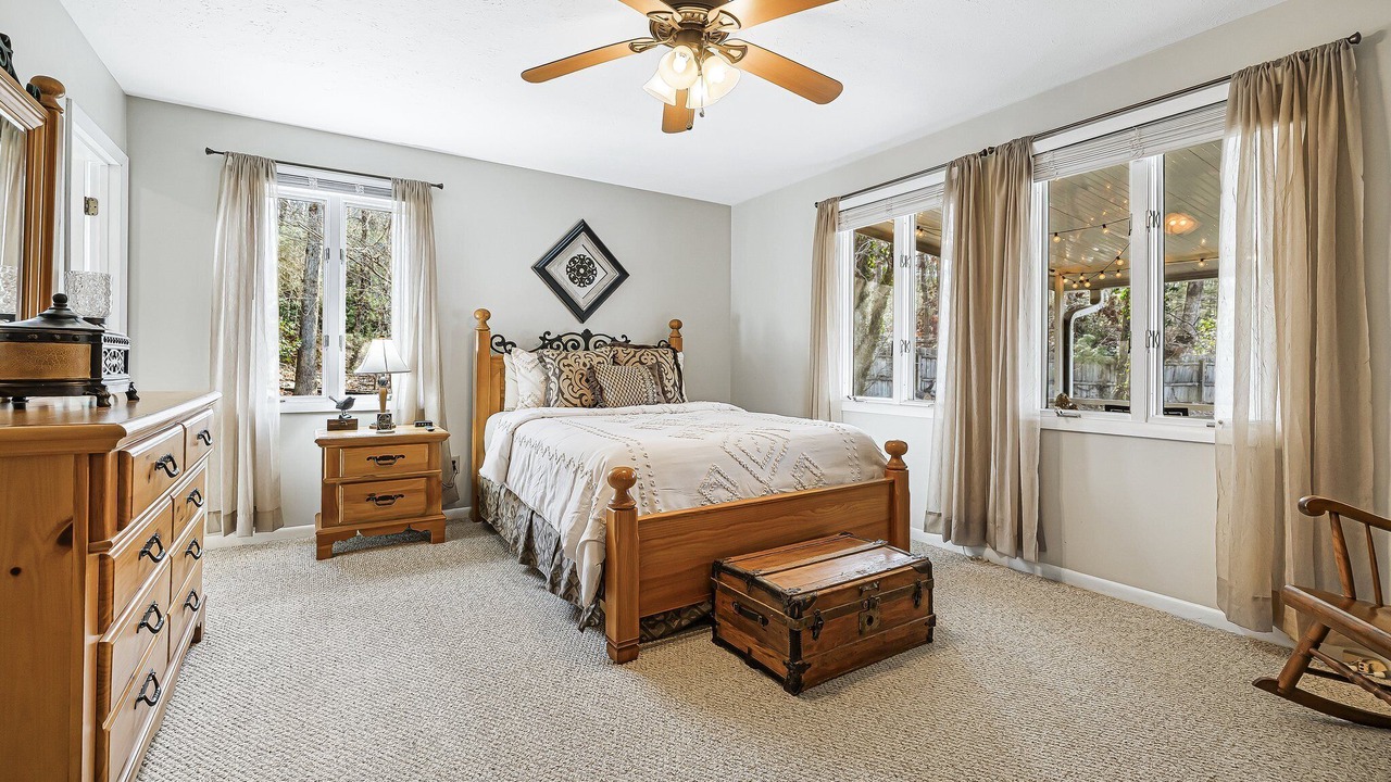 Photo of Bedroom in Skyland