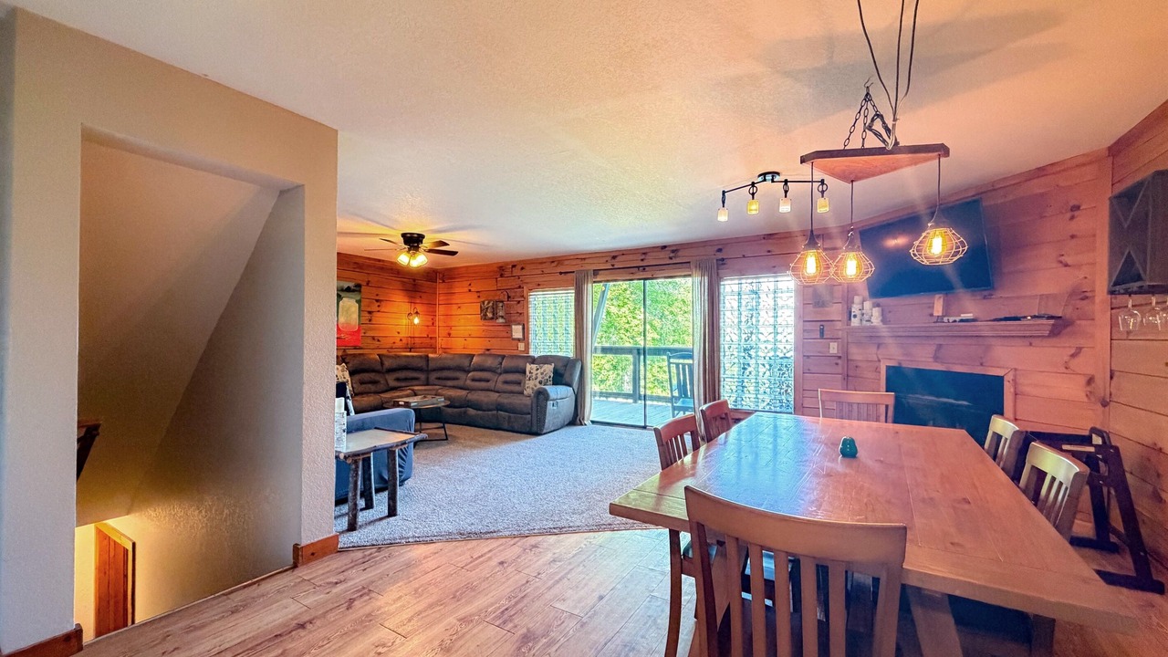 Photo of Bedroom in Cherokee