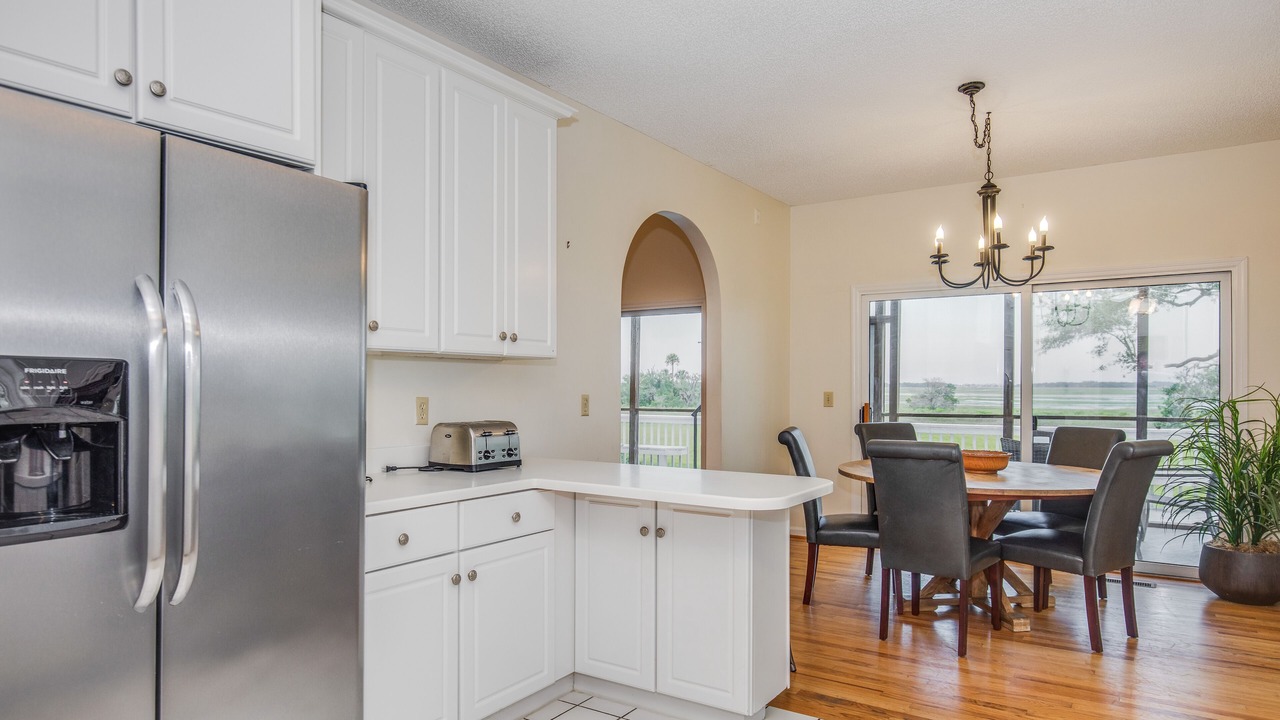 Photo of Kitchen in Harborgate Shores