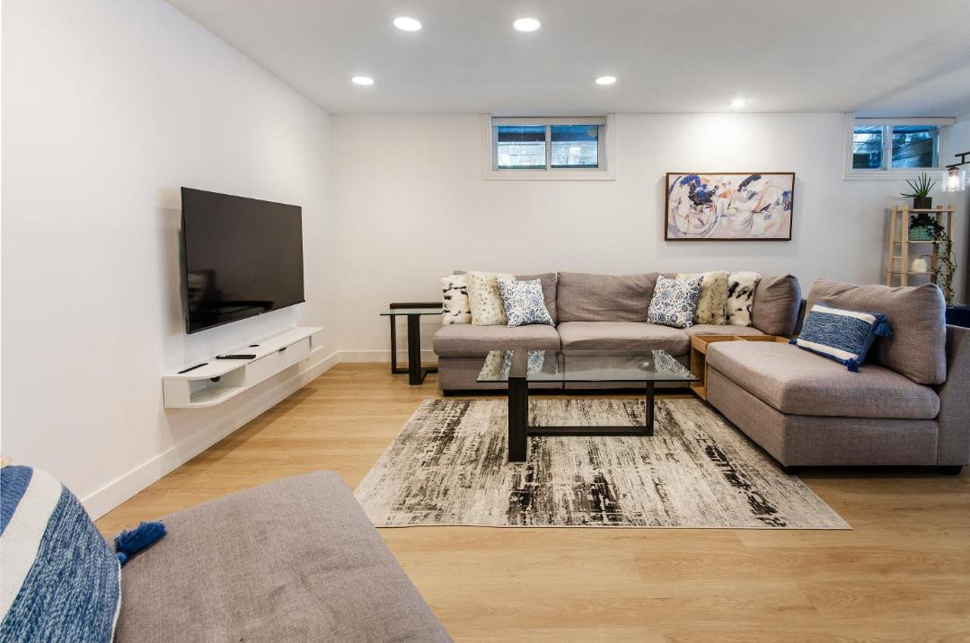 Photo of Livingroom in District of North Vancouver