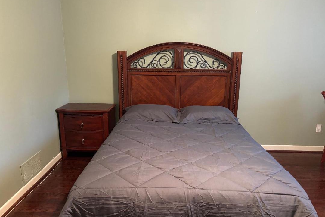 Photo of Bedroom in Thornhill