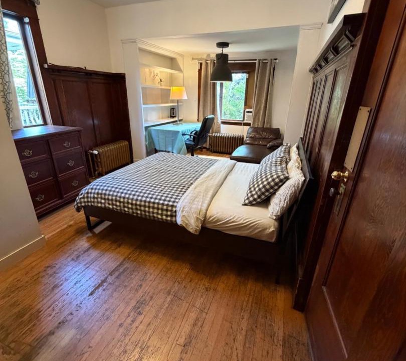 Photo of Bedroom in Mount Pleasant