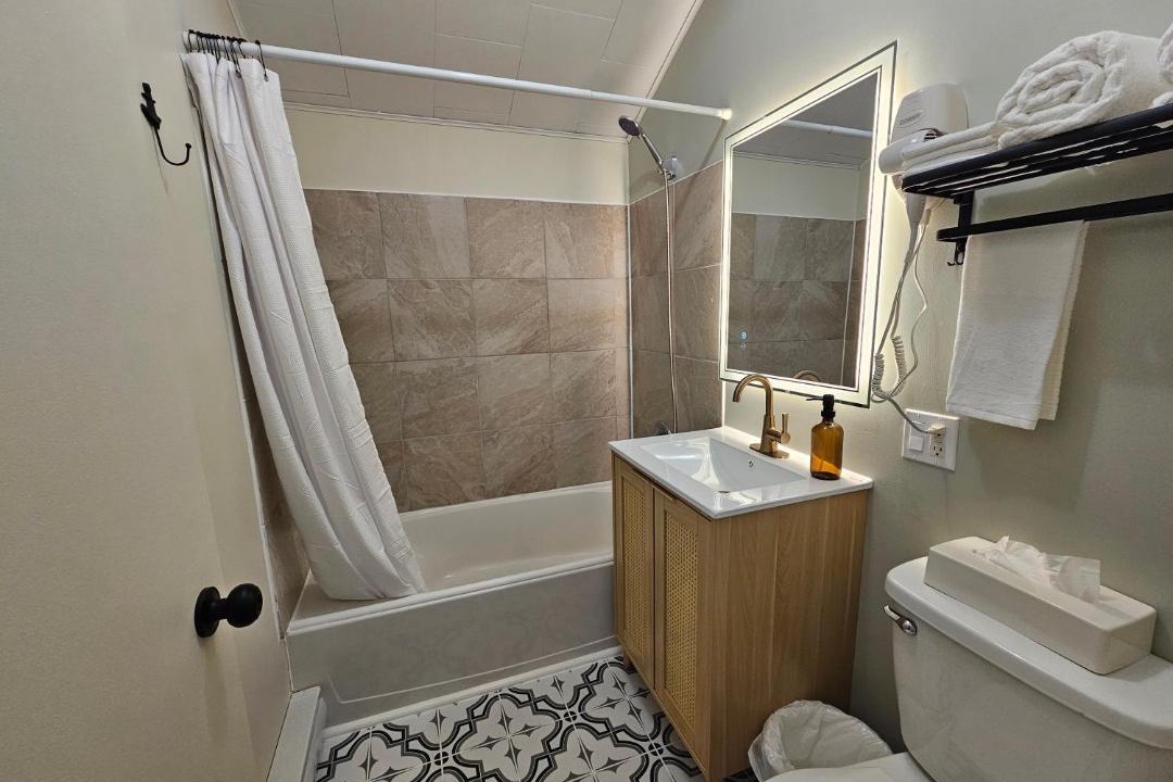 Photo of Bathroom in Sainte-Helene