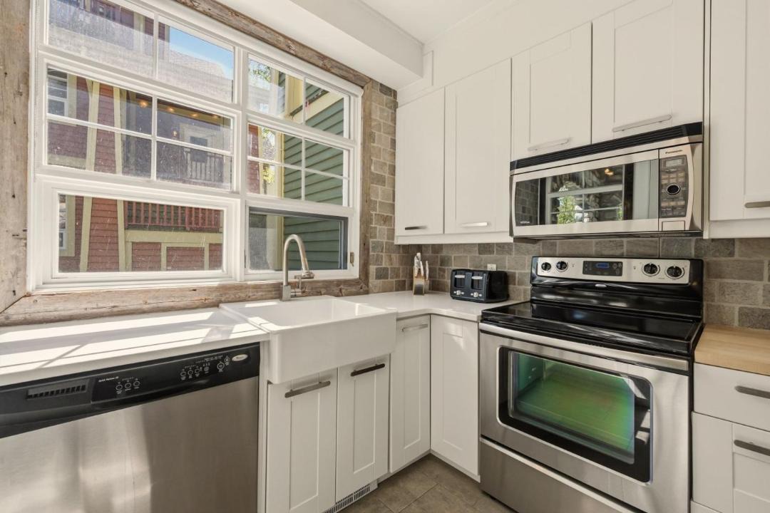 Photo of Kitchen in Tremblant-Les-Eaux