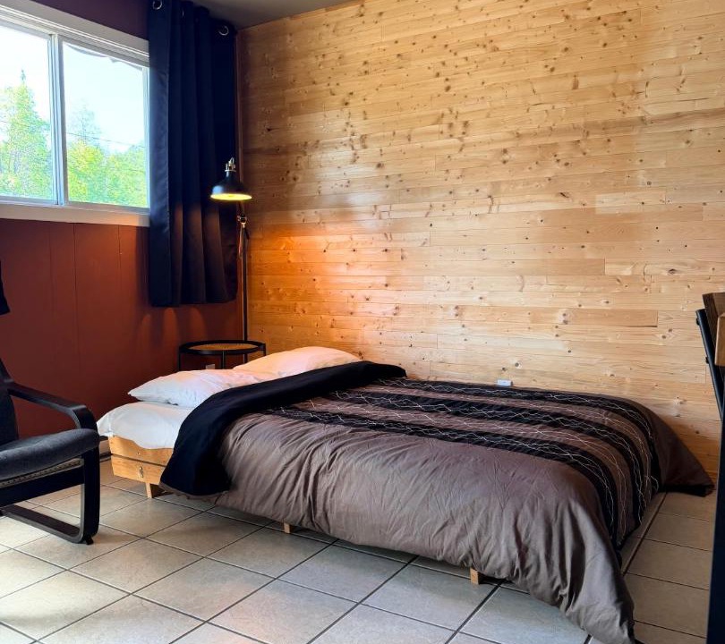 Photo of Bedroom in St-Adolphe-d'Howard