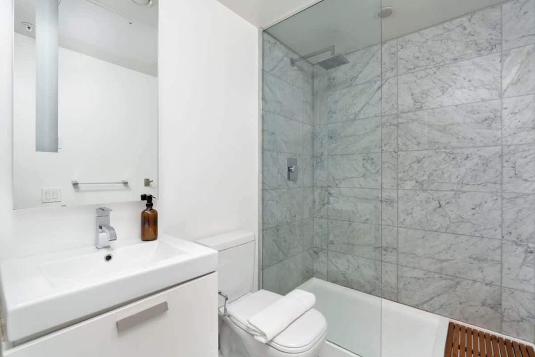 Photo of Bathroom in Niagara