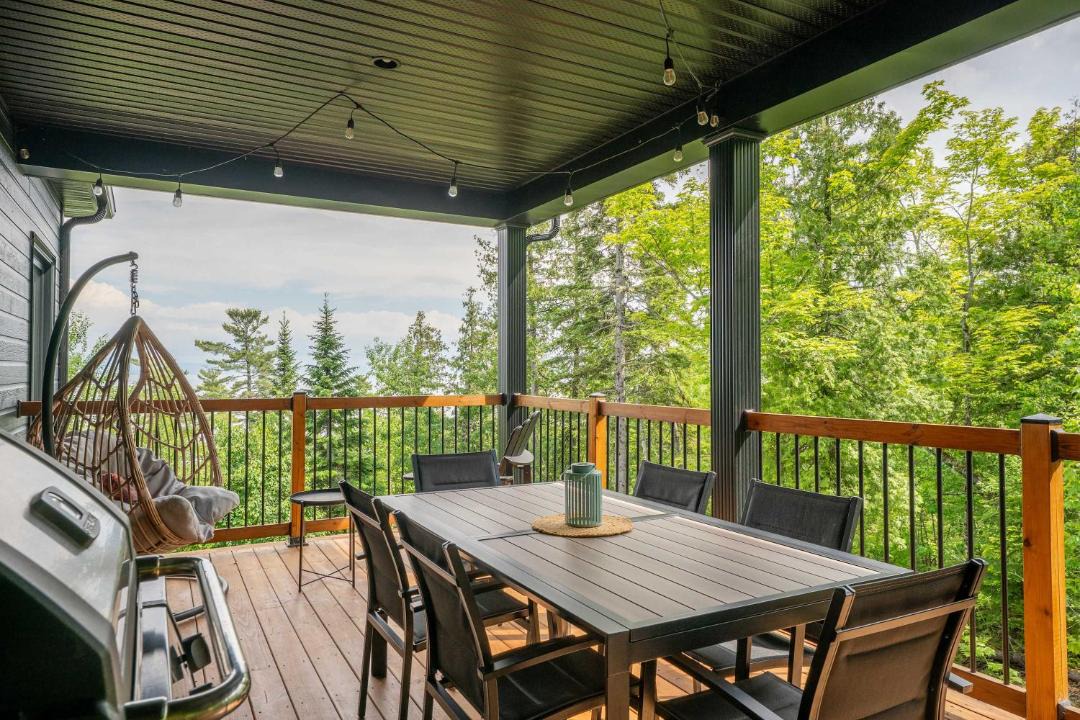 Photo of Patio Balcony in Petite-Riviere-Saint-Francois