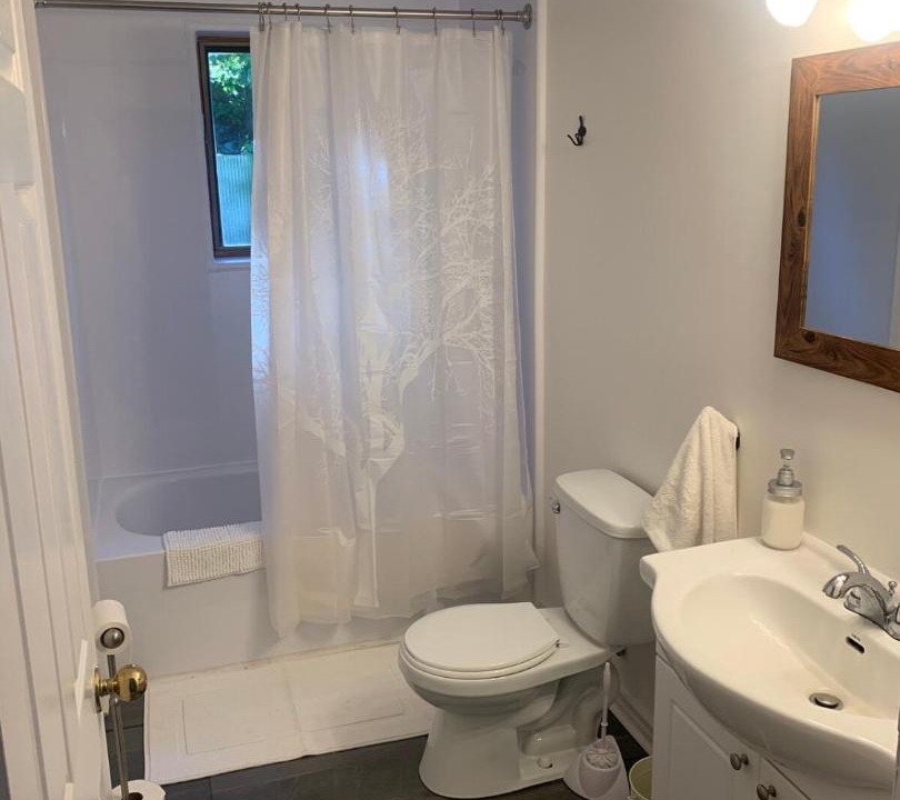 Photo of Bathroom in Val-des-Monts