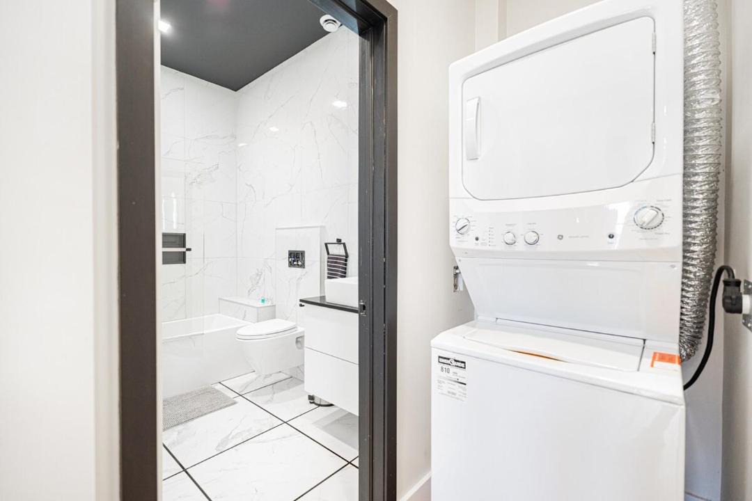 Photo of Bathroom in Plateau Mont Royal