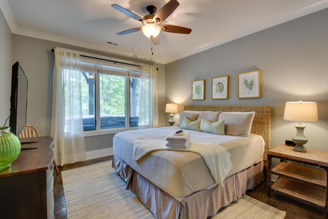 Photo of Bedroom in West Union