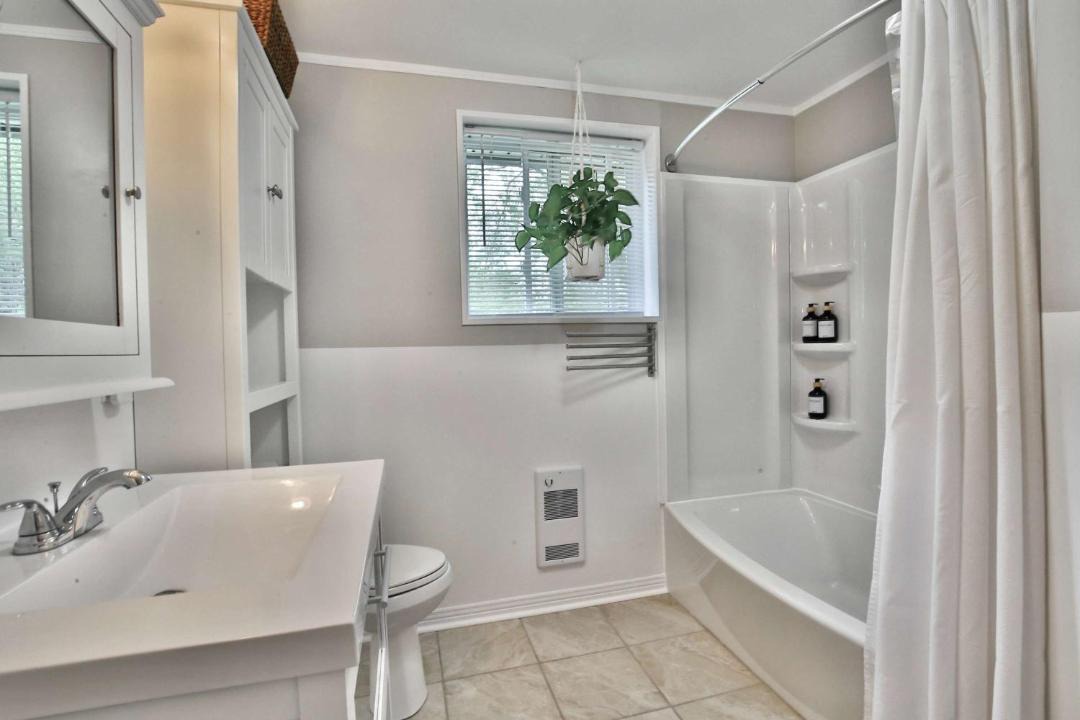 Photo of Bathroom in Henryville