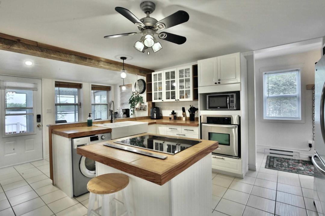 Photo of Kitchen in Henryville