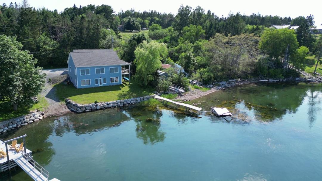 Photo of Others in Heckmans Island