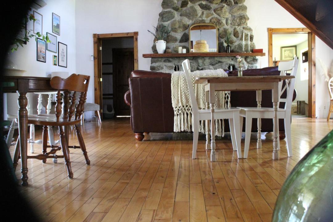 Photo of Others in Knowlton
