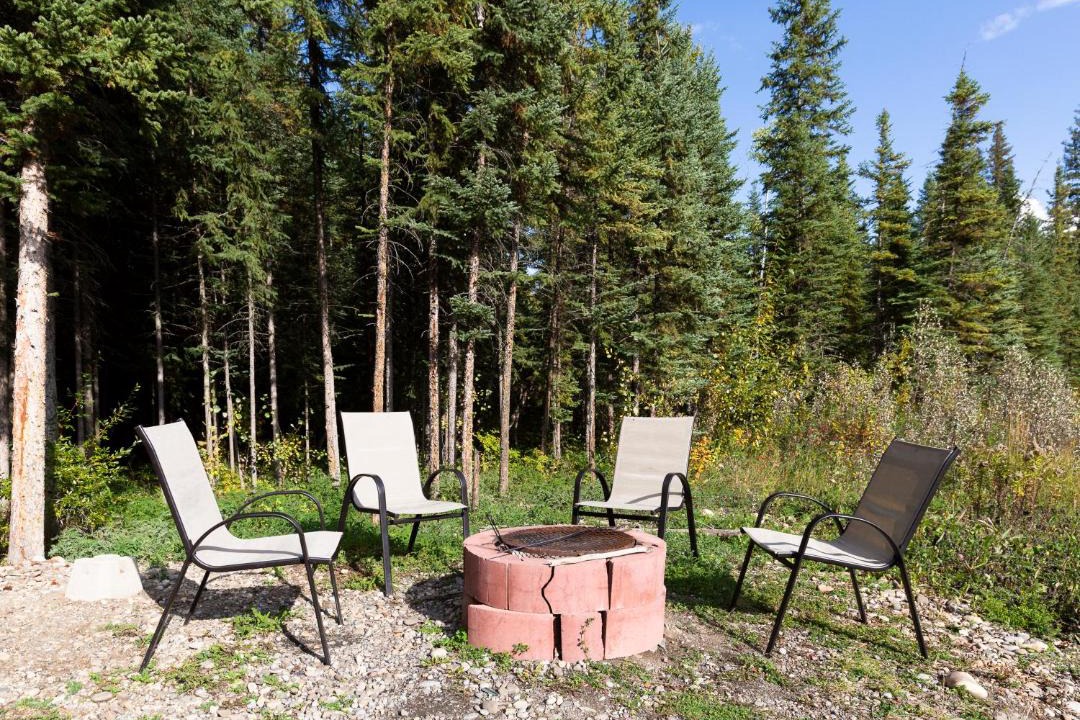 Photo of Others in Sundre