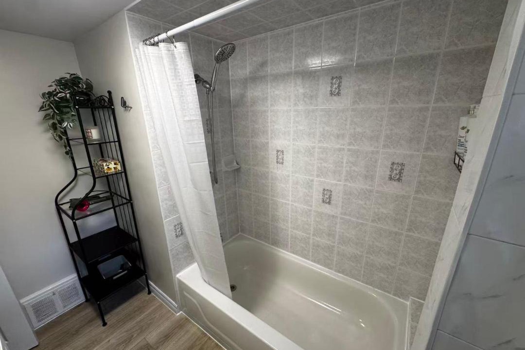 Photo of Bathroom in Willowdale