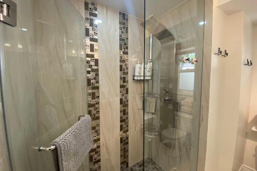 Photo of Bathroom in Willowdale