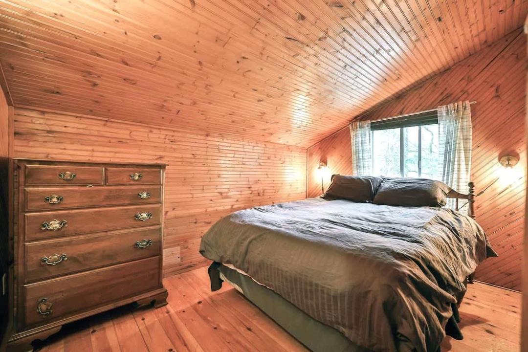 Photo of Bedroom in Northfield