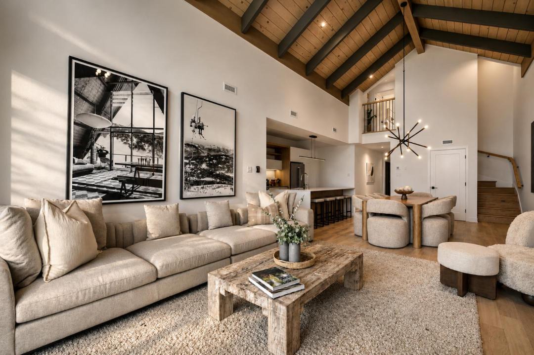 Photo of Livingroom in Mont-Tremblant