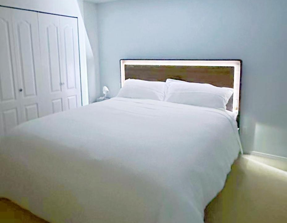 Photo of Bedroom in Dundarave