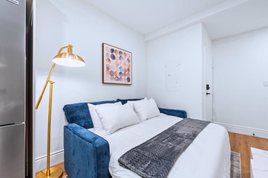 Photo of Bedroom in Riverdale