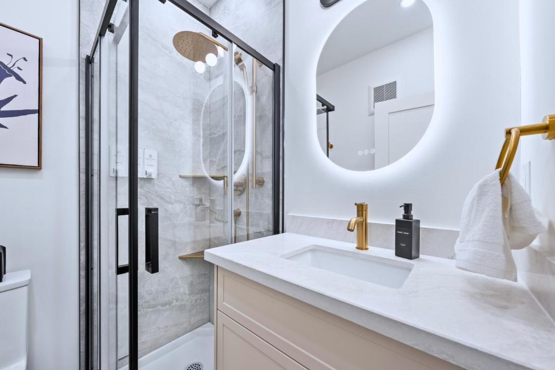 Photo of Bathroom in Riverdale