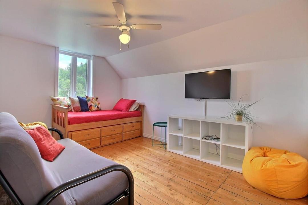 Photo of Bedroom in L'Anse-Saint-Jean