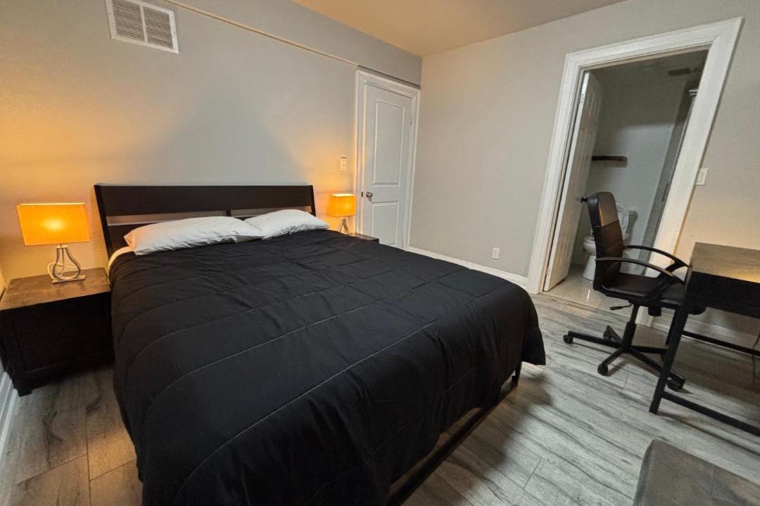Photo of Bedroom in Midtown Toronto