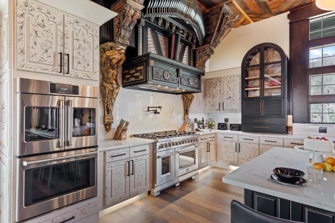 Photo of Kitchen in Gatlinburg - Pigeon Forge
