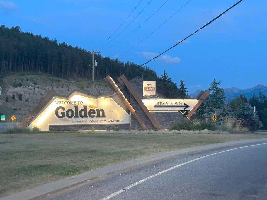 Photo of Others in Golden