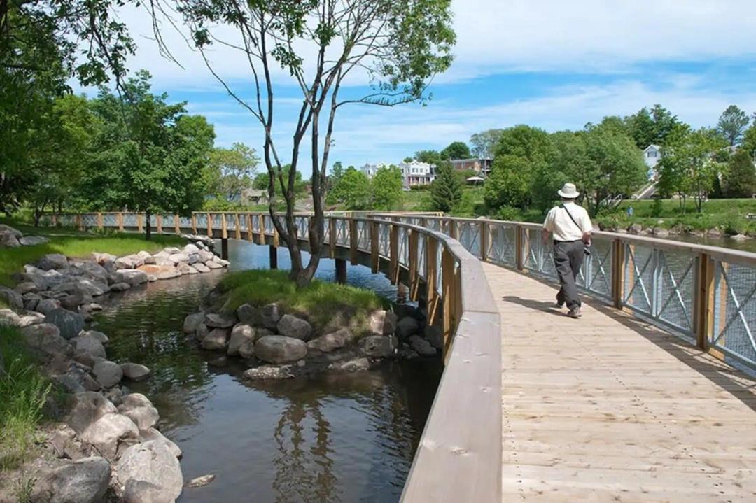 Photo of Others in Saint-Sauveur